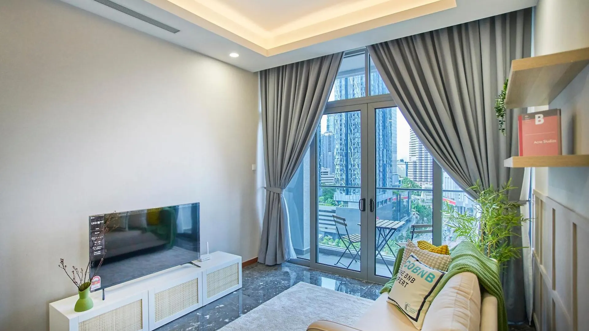 Royce Residence Klcc, Kuala Lumpur City Center, Cobnb Apartment